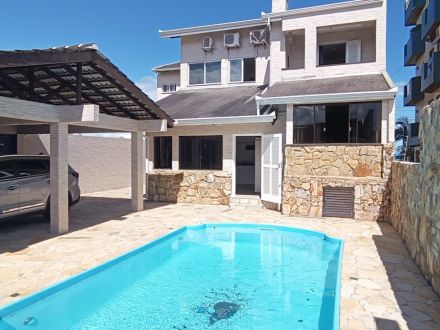 Ref: R-254 - Excelente Residência frente ao mar em Monções!! 
