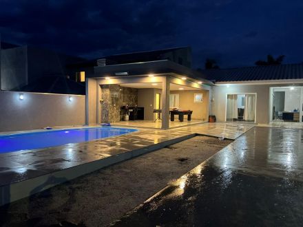 Ref.: R-277 Maravilhosa residência em Matinhos - PR no Balneário Riviera